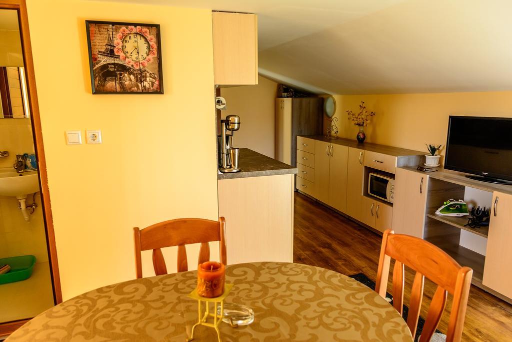 Studio Marten Varna Quarto foto